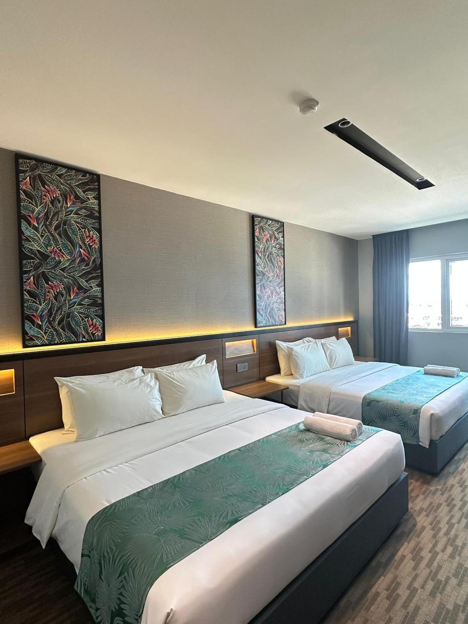 Nb Hotel Johor Bahru Exteriör bild