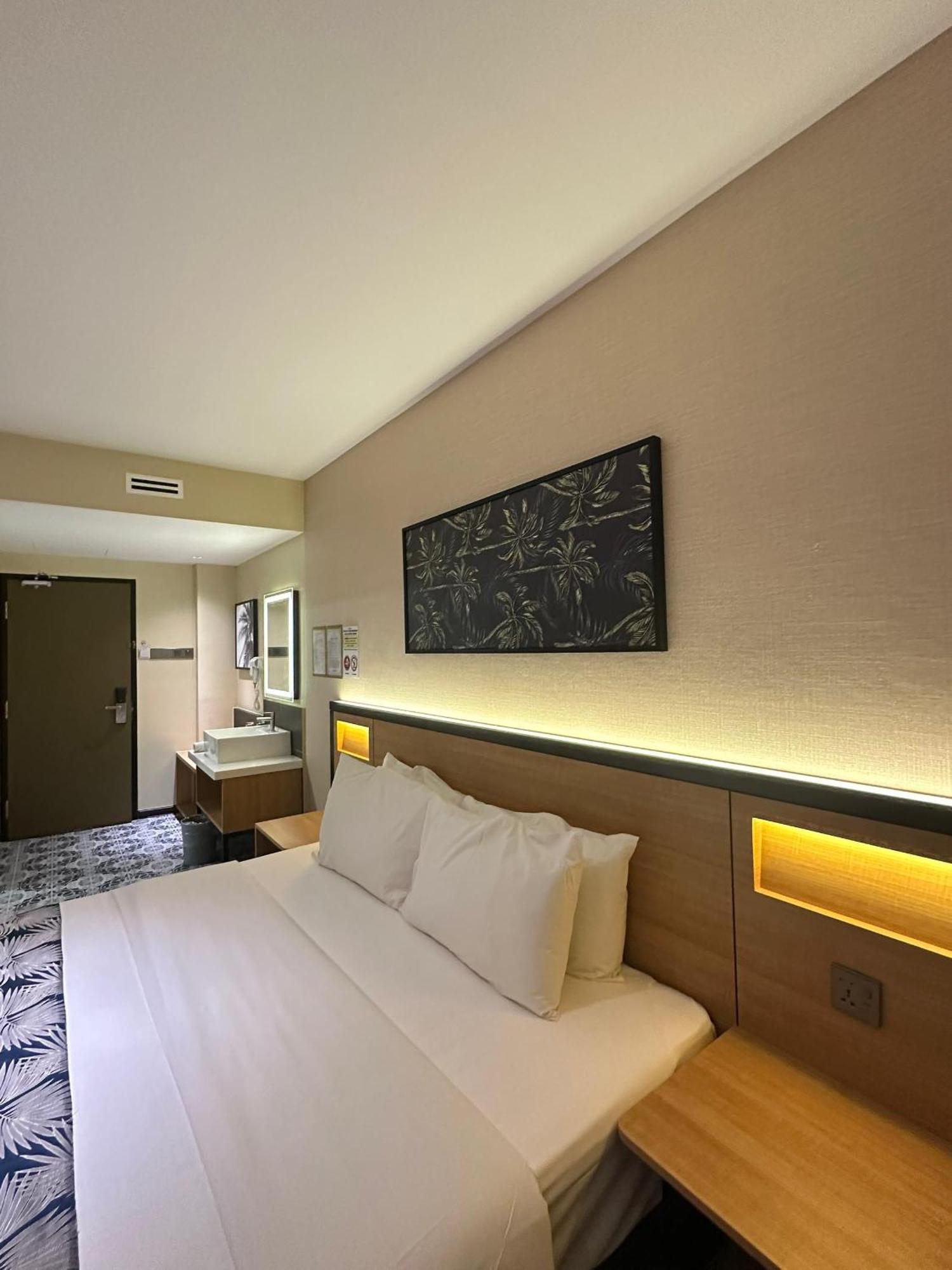 Nb Hotel Johor Bahru Exteriör bild