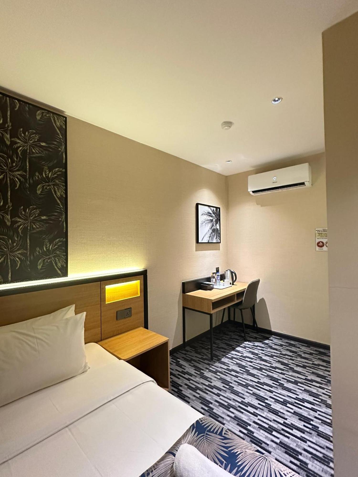 Nb Hotel Johor Bahru Exteriör bild